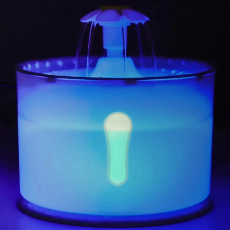 Kimpets 2.4 l Trinkwasserbrunnen für Haustiere, Katzen, Spender, Aktivkohlefilter, LED-Futterautomat, USB-Schnittstelle