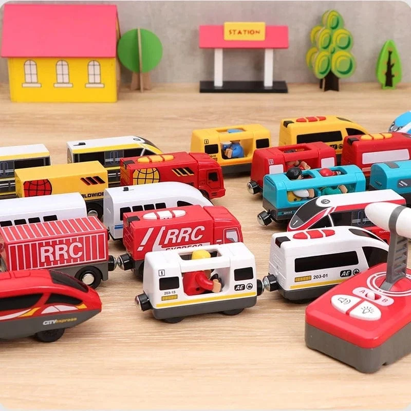 RC Elektrischer Zug Set Fernbedienung Lokomotive Magnetischer Zug Diecast Slot Spielzeug Passend für Holzeisenbahn Eisenbahnschienenspielzeug