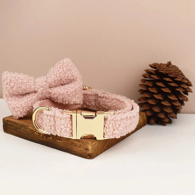 Luxuriöses personalisiertes Hundehalsband-Geschirr-Leine-Set individuell, individuelles Logo abnehmbares Hundehalsband mit Fliege, Hundehalsband-Leine diy