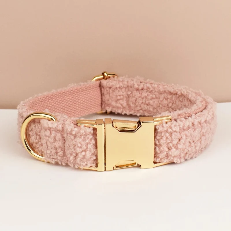 Luxuriöses personalisiertes Hundehalsband-Geschirr-Leine-Set individuell, individuelles Logo abnehmbares Hundehalsband mit Fliege, Hundehalsband-Leine diy