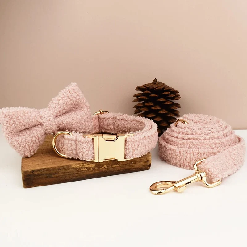 Luxuriöses personalisiertes Hundehalsband-Geschirr-Leine-Set individuell, individuelles Logo abnehmbares Hundehalsband mit Fliege, Hundehalsband-Leine diy