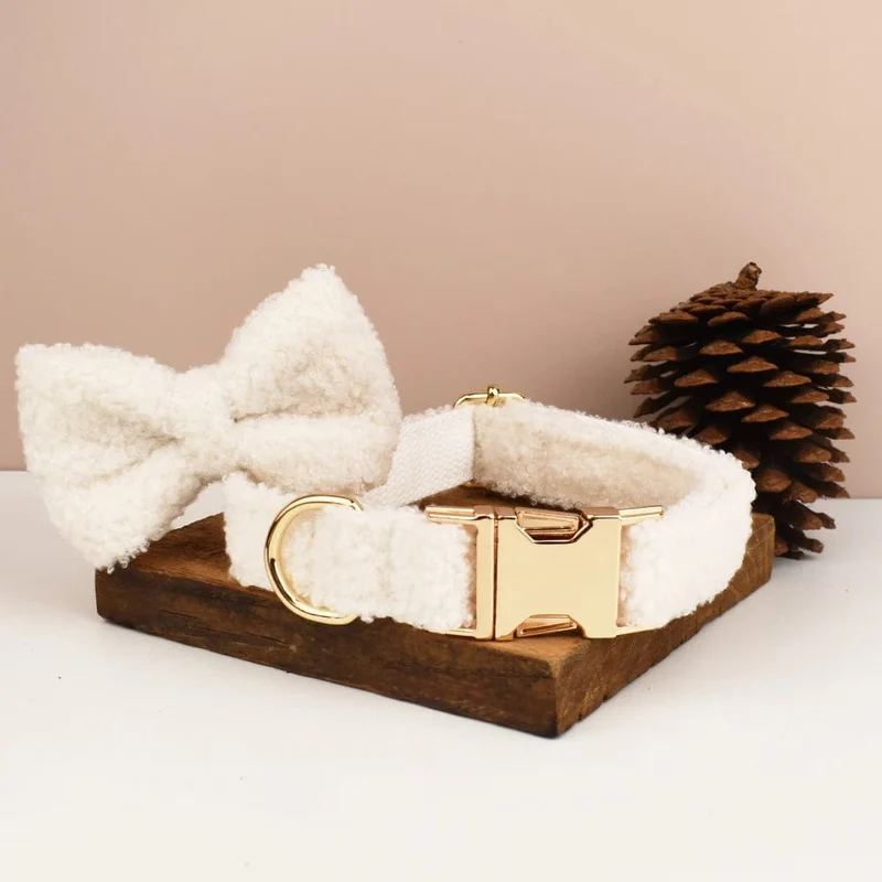 Luxuriöses personalisiertes Hundehalsband-Geschirr-Leine-Set individuell, individuelles Logo abnehmbares Hundehalsband mit Fliege, Hundehalsband-Leine diy