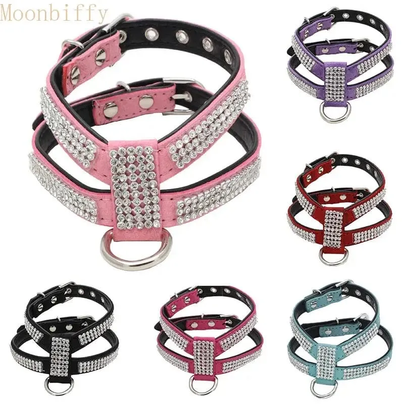Hundehalsband Haustier Brustgurt Verstellbare Haustierprodukte Halskette Hundegeschirr Leine Schnellverschluss Bling K-förmiger Strass PU-Leder