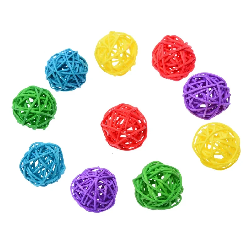 10 teile/los Mehrfarbige Farbe Sepak Takraw Papagei Kauen Spielzeug Ball Haustier Vogel Kratzen Spielzeug Haustier Kauen Spielzeug Vogel Liefert