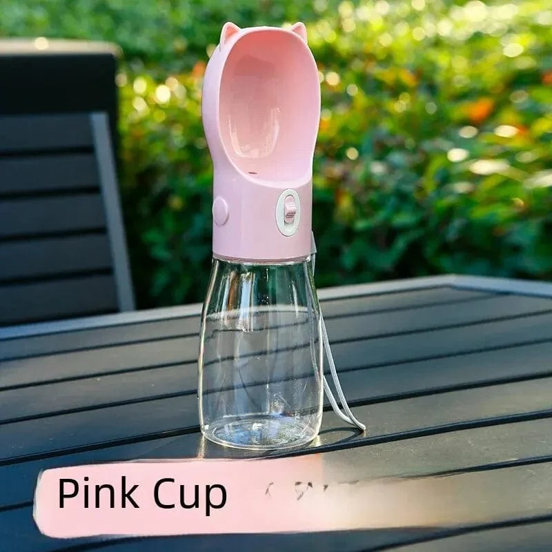 Tragbare Haustier-Wasserflasche Hund Trinkwasserspender Fütterung Outdoor Dog Walking Cup Supplies Abspc Material