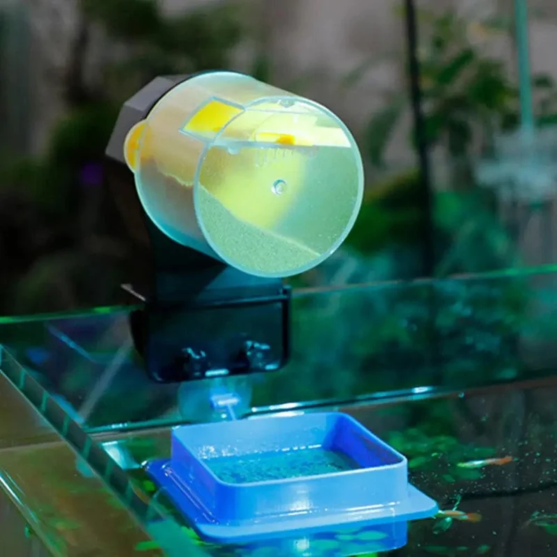 Automatischer Futterspender für Aquarien, intelligenter zeitgesteuerter Futterspender für Aquarien und Goldfische, Futterspender mit großer Kapazität