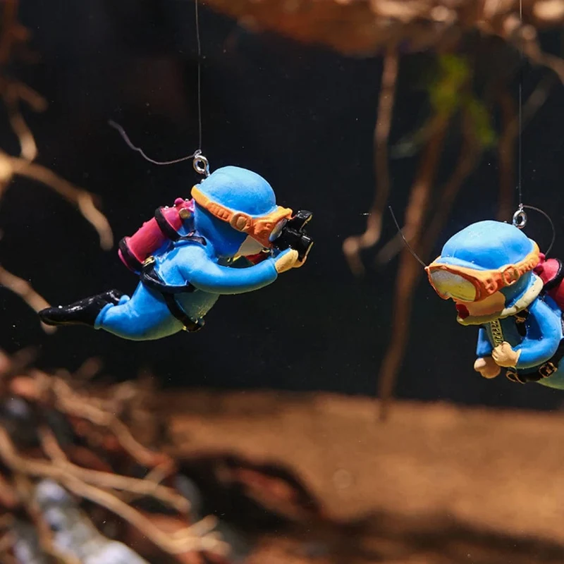 Niedlicher leuchtender Mini-Taucher, simulierter schwimmender Froschmann, Miniatur-Kawaii-Figuren, Aquarium-Ornamente, Figuren, Aquarium-Dekoration