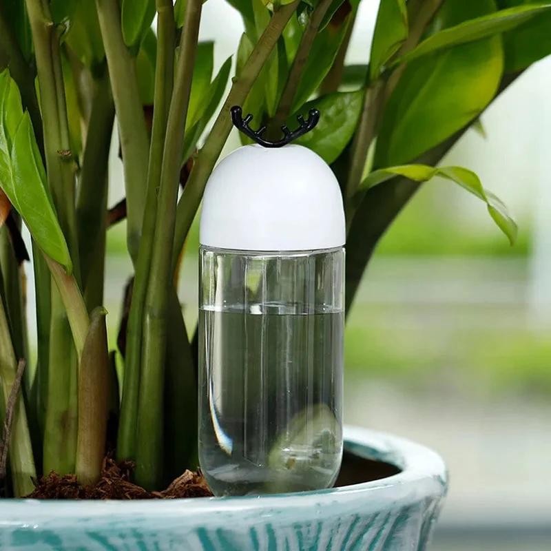Automatisches Bewässerungswerkzeug, Tropfbewässerungssystem für den Innenbereich, Elch- und Weihnachtsbaum-Topfblumen-Pflanzenbewässerer zum Pflanzen im Garten