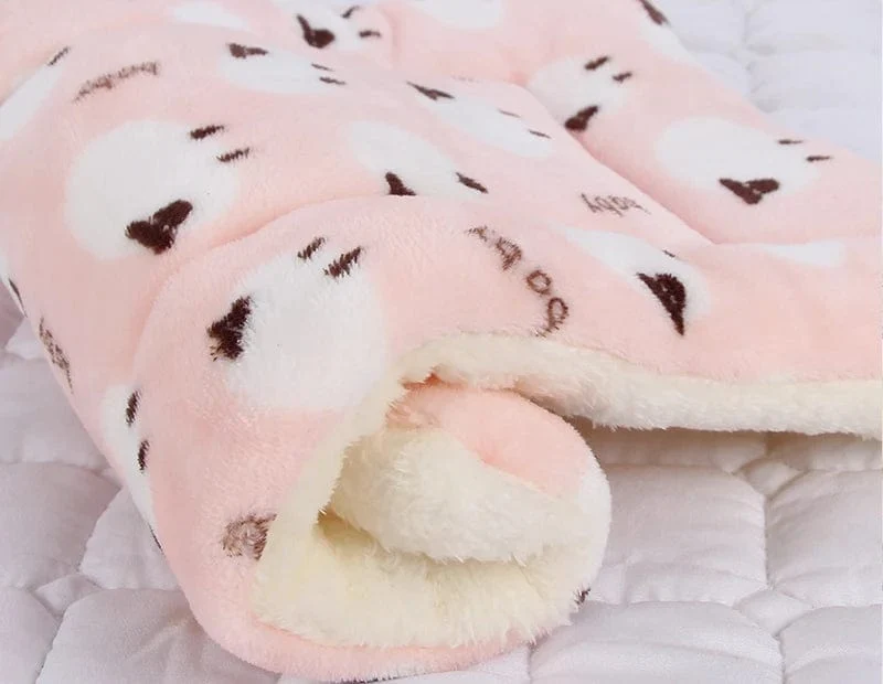 Hunde Katzen Decke Bett Matte Weichkorallen Fleece Winter Verdicken Warme Schlaf Hundebetten für Kleine Haustiere Mittlere Versorgung Dropshipping