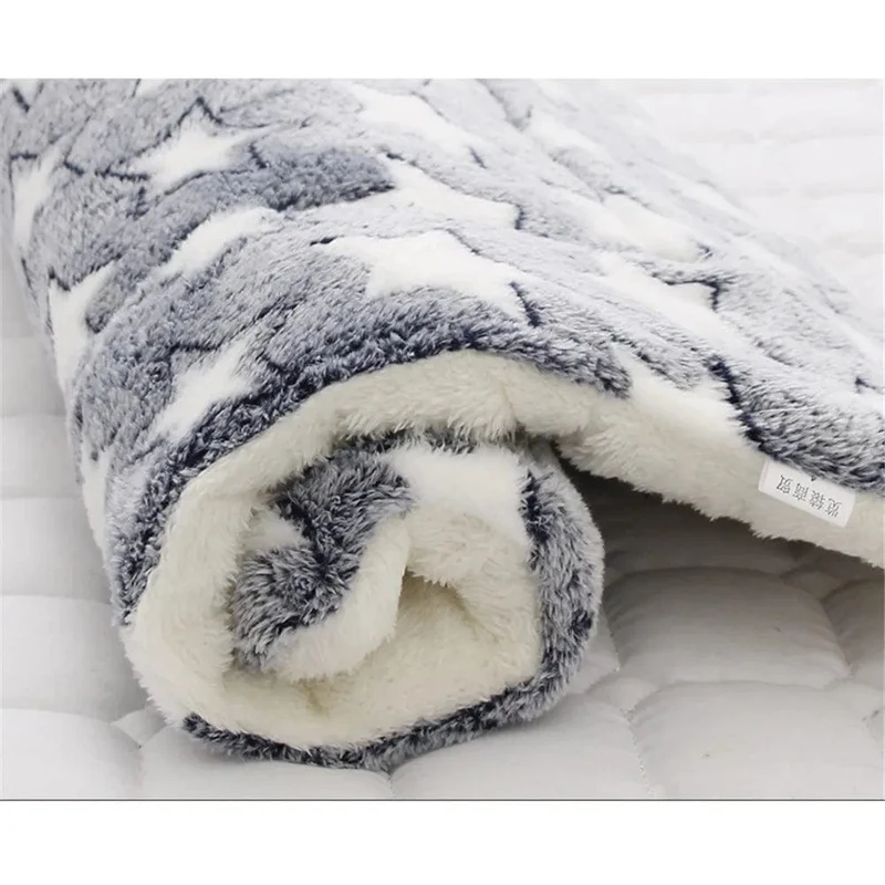 Hunde Katzen Decke Bett Matte Weichkorallen Fleece Winter Verdicken Warme Schlaf Hundebetten für Kleine Haustiere Mittlere Versorgung Dropshipping
