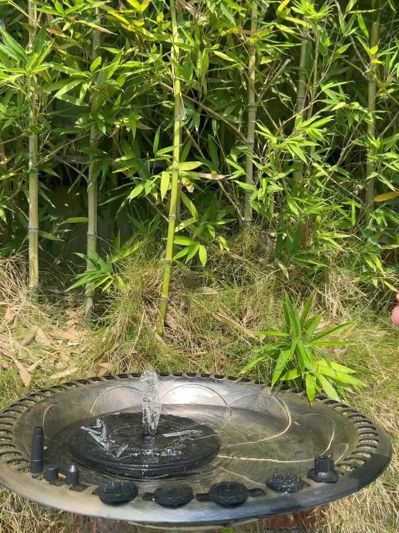 1 Stück Solar-Brunnen-Wasserpumpe mit 6 Düsen, schwimmende Solar-Brunnenpumpe für Vogelbad, Teich, Garten, Hinterhof-Dekoration, Außenaquarium