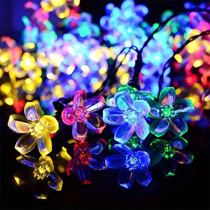 Verschönern Sie Ihren Außenbereich mit dieser 1-teiligen Solar-Gartenblumen-Lichterkette