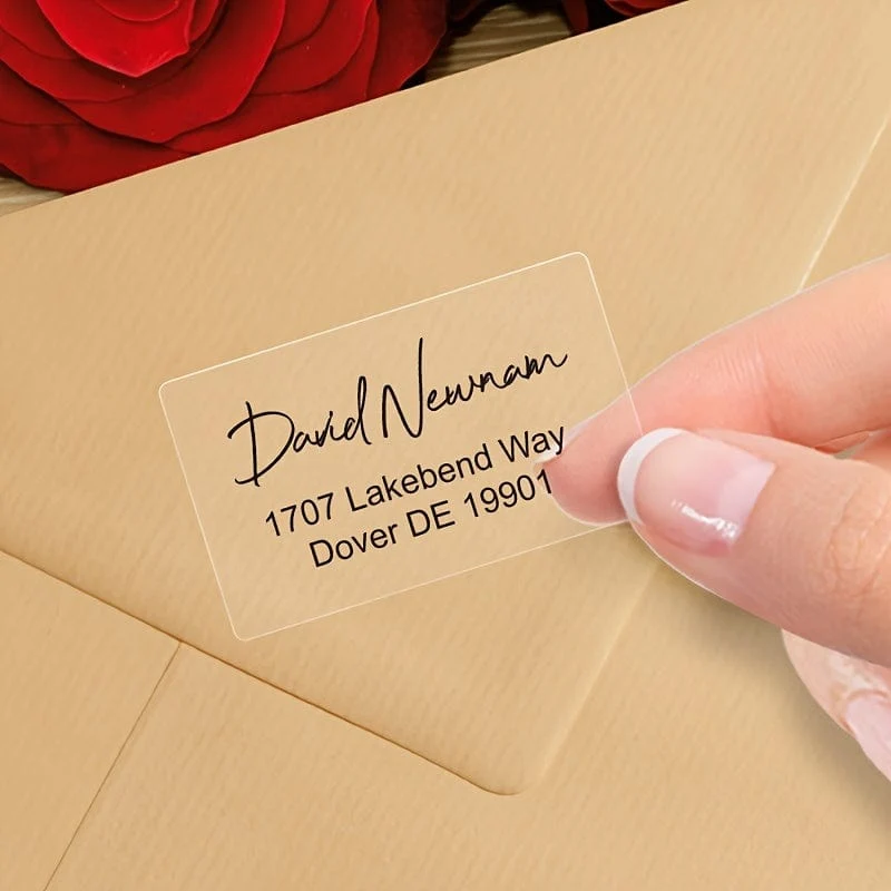 Set individuell gestalteter, transparenter und wasserfester Adressetiketten für anspruchsvolle Korrespondenz und Event-Mailings. Diese personalisierten Aufkleber bieten eine starke Haftung und Widerstandsfähigkeit gegenüber Witterungseinflüssen