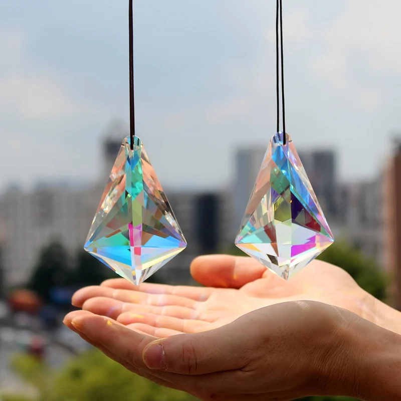 2 Stück Prisma-Kristall-Sonnenfänger, geschnittene geometrische Tropfen-Hänge-Sonnenfänger, Regenbogen-Maker für Fenster, Balkon, Küche, Gartendekoration