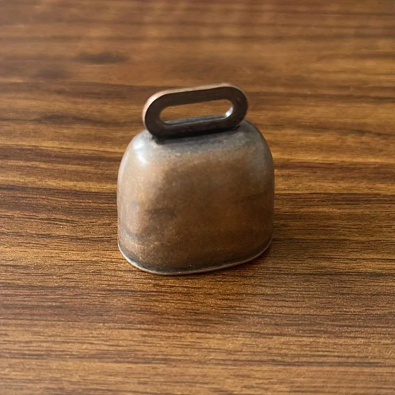 1 Stück super laute Kuhglocke, Schafglocke, Haustier-Anti-Verlust-DIY-Glocke, Windglocken-Anhänger, Vintage-Metall-Kuhglocke, Rinder, Pferd, Schafweideglocke, Nutztier-Anti-Verlust-Glocke, lautes und klares DIY-Zubehör für die Verbreitung