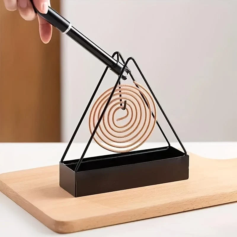 1 Stück dreieckiger Mückenspulenhalter, minimalistische Heimdekoration, kreativer dreieckiger Mückenspulenhalter aus Eisen, feuerfester Aschenbecher aus Sandelholz für den Einsatz im Home Office Hotel