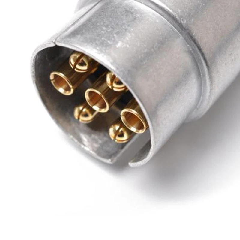 7 Pin Metal Trailer Plug Towbar Towing Lights Socket Car Van Caravan 12V APMAuto & Motorrad: Teile, Auto-Ersatz- & -Reparaturteile, Lichter & Leuchten!