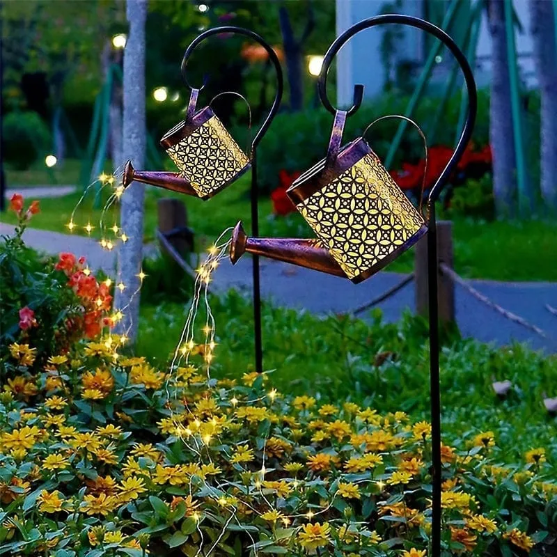 2er-Pack Solarleuchten für den Außenbereich, dekorative Solarlaterne zum Aufhängen im Freien, wasserdichtes, ausgehöhltes Design, dekorative Retro-Solarleuchte aus Metall mit Haken für Gartentisch, Terrasse, Hof, Weg, Gehweg