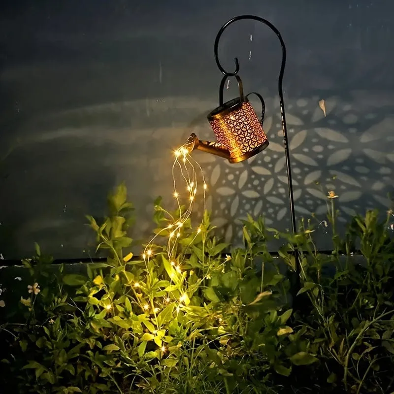 2er-Pack Solarleuchten für den Außenbereich, dekorative Solarlaterne zum Aufhängen im Freien, wasserdichtes, ausgehöhltes Design, dekorative Retro-Solarleuchte aus Metall mit Haken für Gartentisch, Terrasse, Hof, Weg, Gehweg