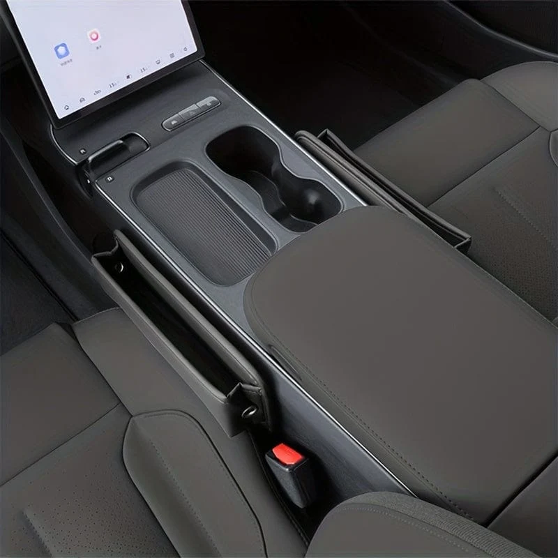 Rüsten Sie Ihr Auto mit einem Sitzlückenmanager aus PU-Leder auf – halten Sie Ihre Sachen sicher und organisiert!