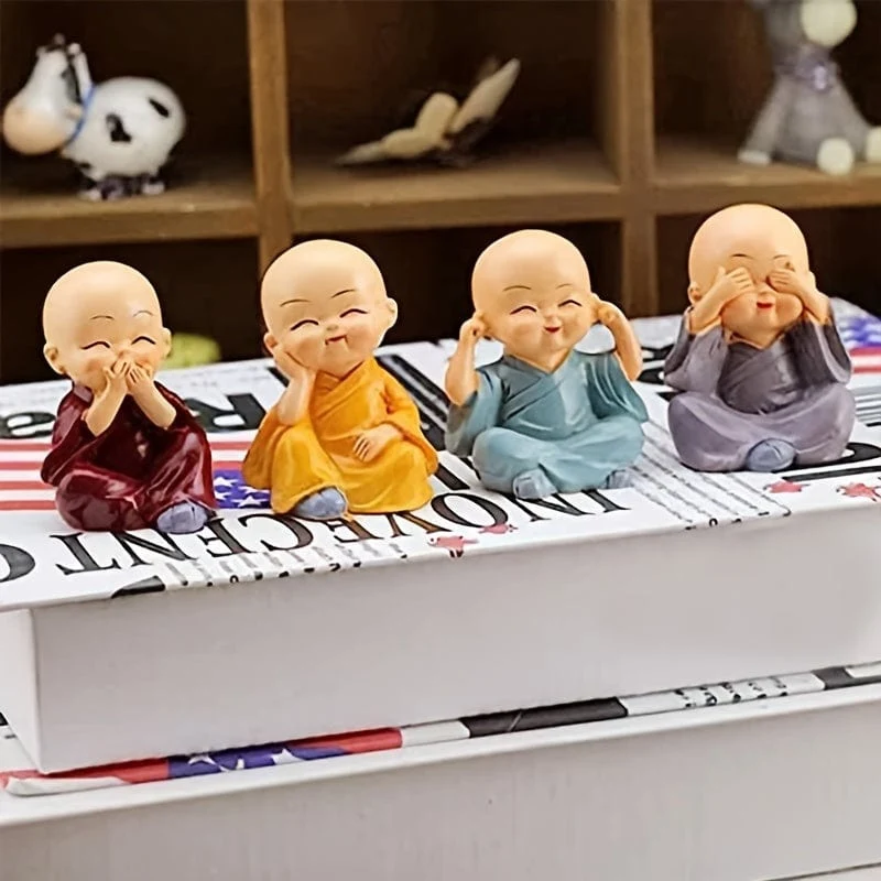 Ein Set aus 4 farbenfrohen Buddha-Statuen und Mönchsstatuen in Boxen, Autozubehör, kreative und praktische Geschenke, Schreibtische, Schlafzimmer, Bürolampendekorationen