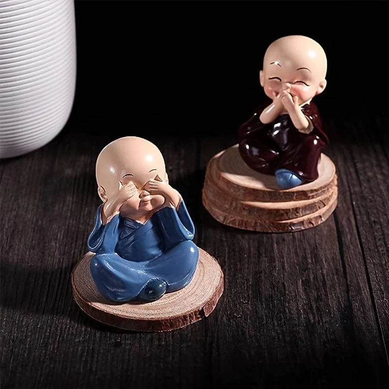 Ein Set aus 4 farbenfrohen Buddha-Statuen und Mönchsstatuen in Boxen, Autozubehör, kreative und praktische Geschenke, Schreibtische, Schlafzimmer, Bürolampendekorationen