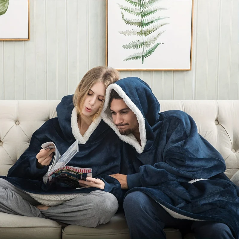 1 Stück, superweiche, warme und bequeme tragbare Kapuzendecke mit großen Taschen – perfekt für Männer und Frauen, Weihnachtsdekoration, Weihnachtsparty-Zubehör