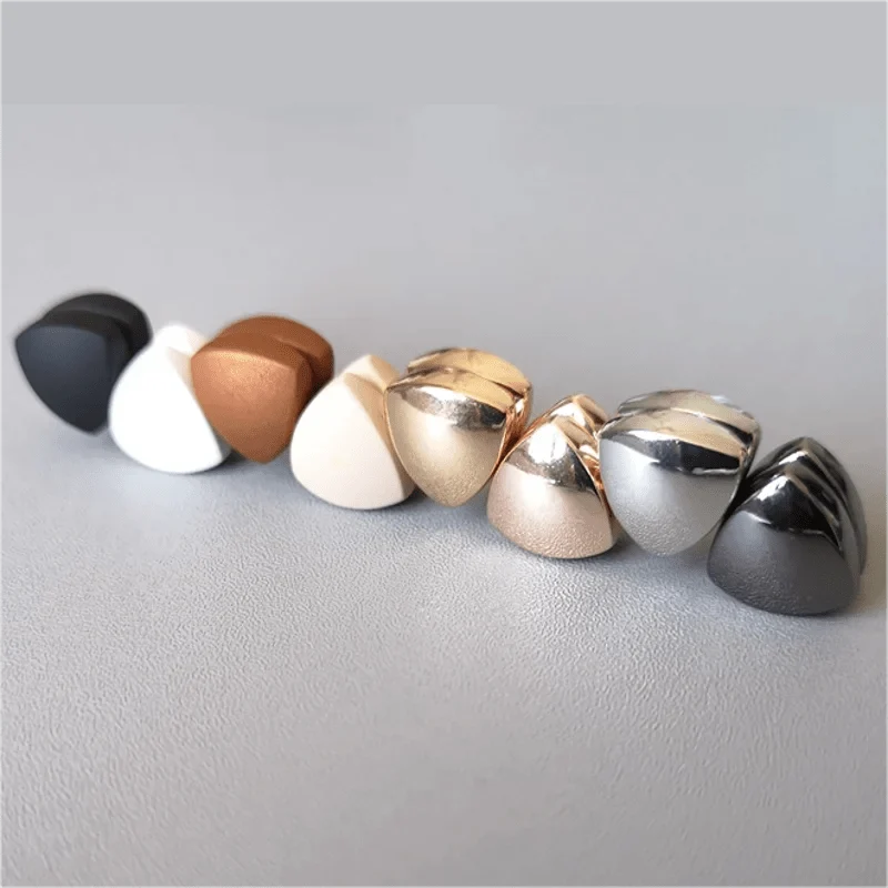 Premium 1 Paar Dreieck starker Magnet Hijabs Clip Zubehör muslimische Frauen Sicherheit kein Loch feste Turban Schal Pins Broschen