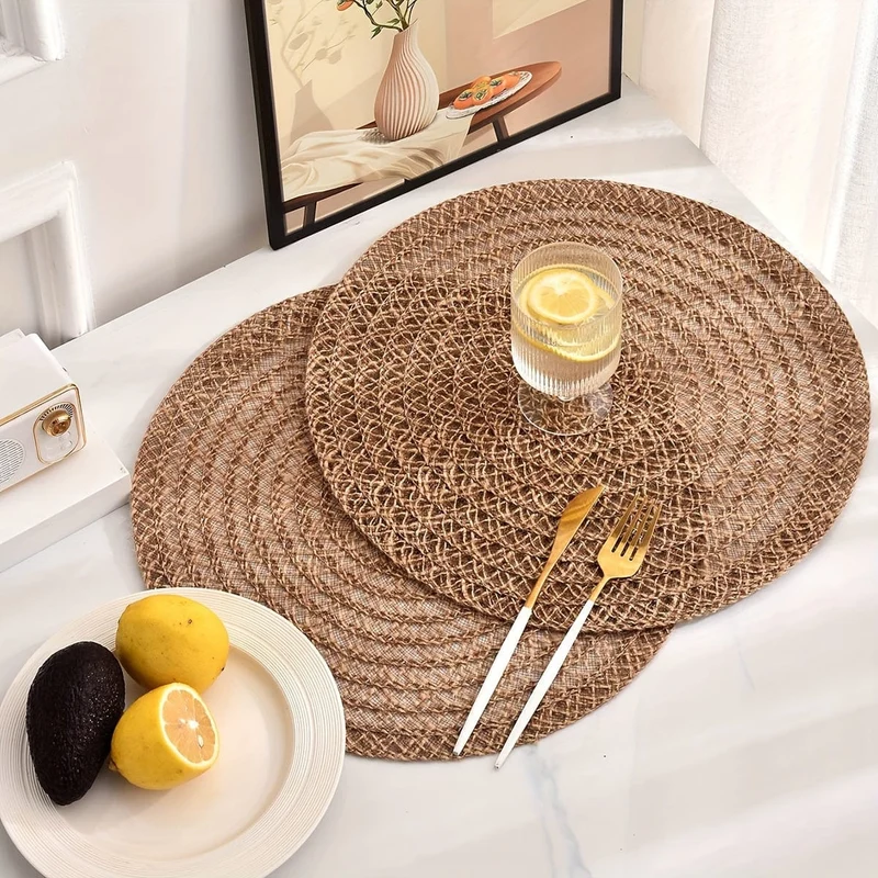 4-teiliges Tischset, rutschfestes, rundes, gewebtes nordisches Untersetzer-Pad, Tischset, Küchenzubehör, Tischset für Esstisch, Tischset im Boho-Stil mit geflochtenem Design für Esstisch und Weihnachtsfeier