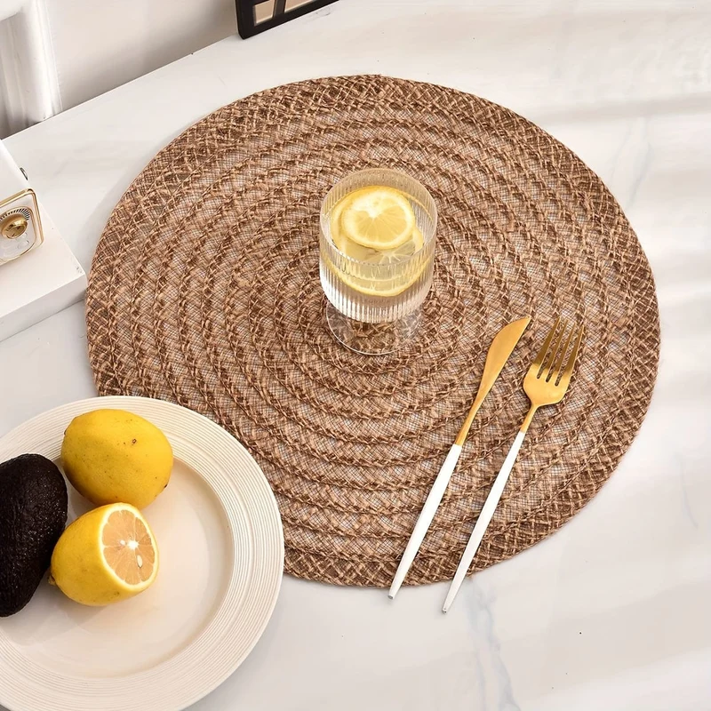 4-teiliges Tischset, rutschfestes, rundes, gewebtes nordisches Untersetzer-Pad, Tischset, Küchenzubehör, Tischset für Esstisch, Tischset im Boho-Stil mit geflochtenem Design für Esstisch und Weihnachtsfeier