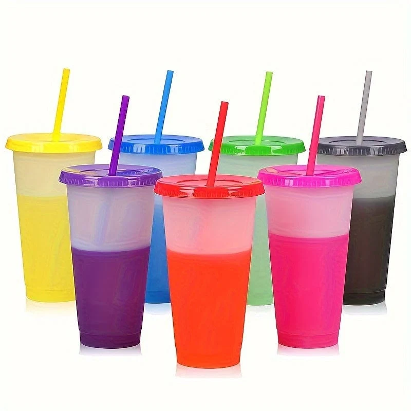 10 Stück, bunte Wickelbecher mit Deckel und Strohhalmen – stilvolle PP-Kunststoff-Wasserflaschen – perfektes Reise- und Halloween-Party-Zubehör