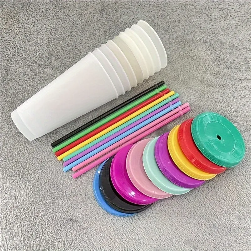 10 Stück, bunte Wickelbecher mit Deckel und Strohhalmen – stilvolle PP-Kunststoff-Wasserflaschen – perfektes Reise- und Halloween-Party-Zubehör