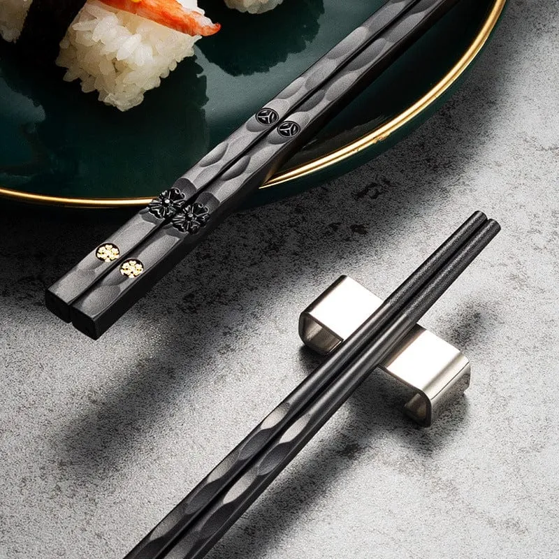 5 Paar wiederverwendbare Essstäbchen-Set aus Metall – elegantes Geschirr für Sushi und asiatische Küche – perfektes Geschenk für Männer und Frauen