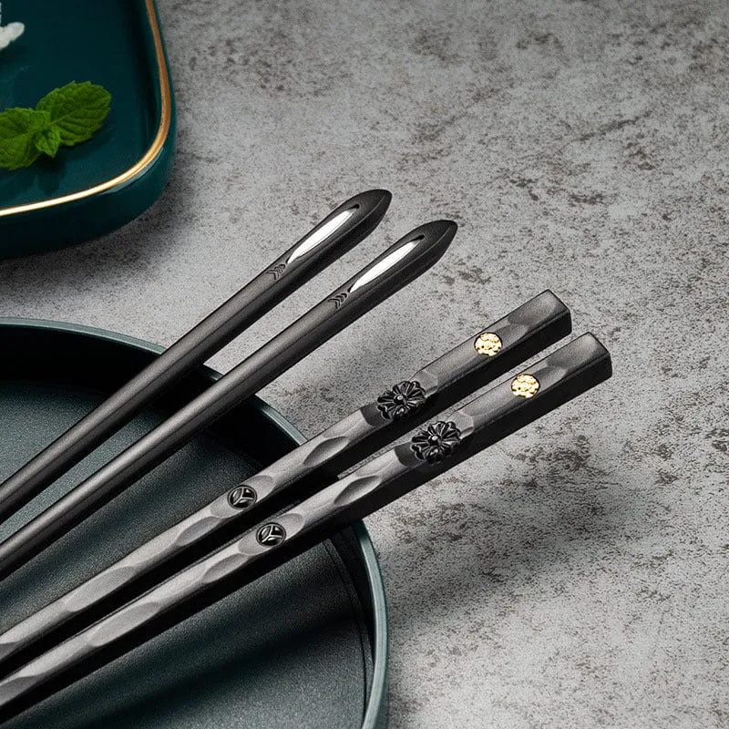 5 Paar wiederverwendbare Essstäbchen-Set aus Metall – elegantes Geschirr für Sushi und asiatische Küche – perfektes Geschenk für Männer und Frauen
