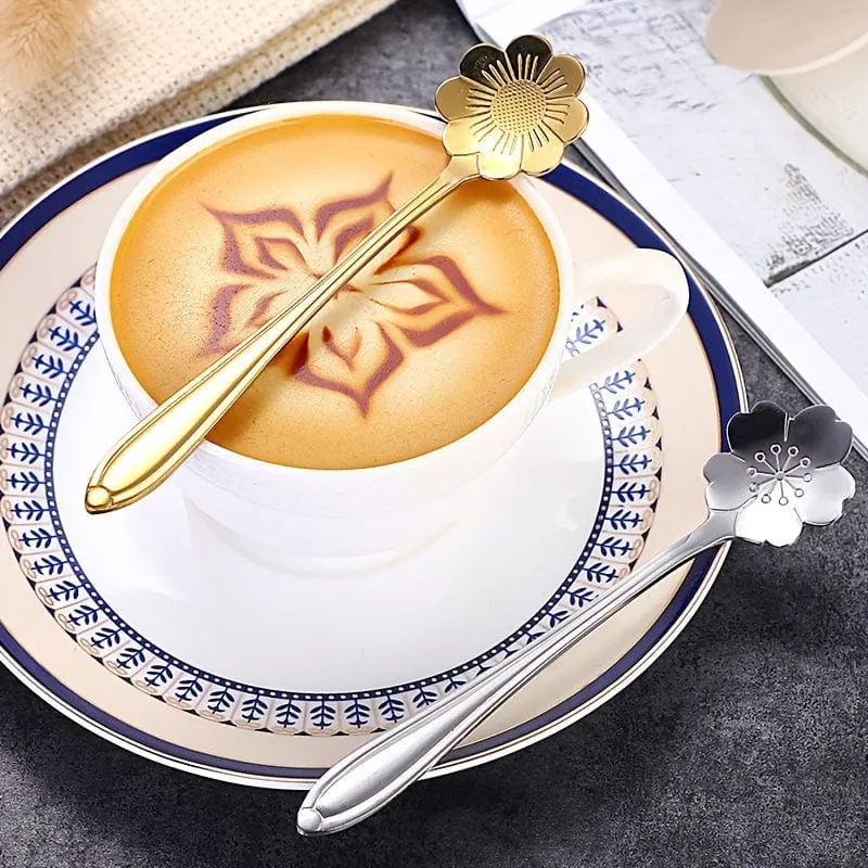 Romantische Blumen-Edelstahl-Kaffeelöffel, 8-teiliges Set, Dessert-Rührlöffel, Blumen-Teelöffel, Hochzeitsgeschenk, Löffel, Nachmittagstee
