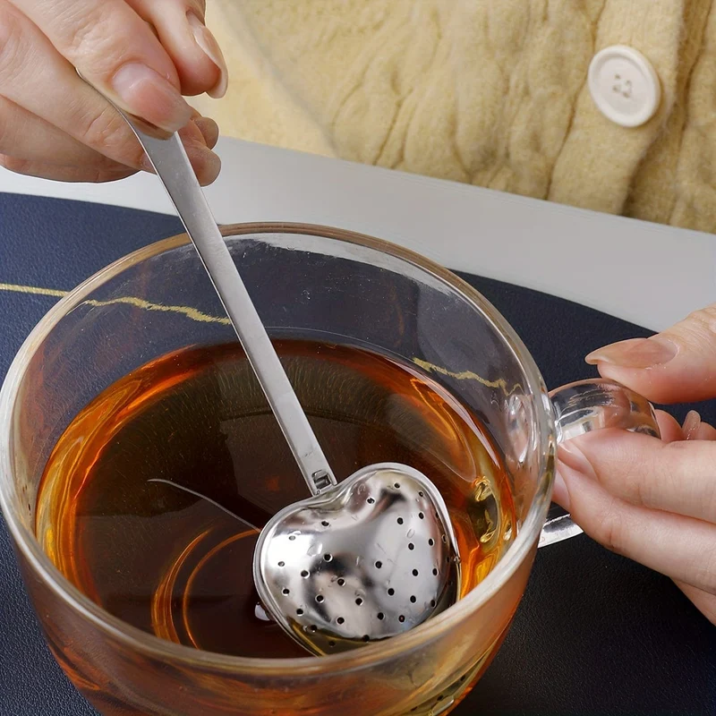 1 herzförmiges Teesieb aus Edelstahl – halten Sie Ihre Teeblätter an Ort und Stelle und genießen Sie jedes Mal eine perfekte Tasse