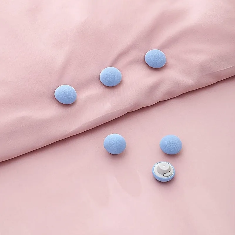 12 Stück Steppdeckenfixierer, keine Stecknadeln, Bettlaken-Quilt-Anti-Lauf-Schnallen, unsichtbare, rutschfeste Sicherheitsklammern, abnehmbar, wiederverwendbar, für Heim-Schlafzimmer-Bettwäsche-Matratzen