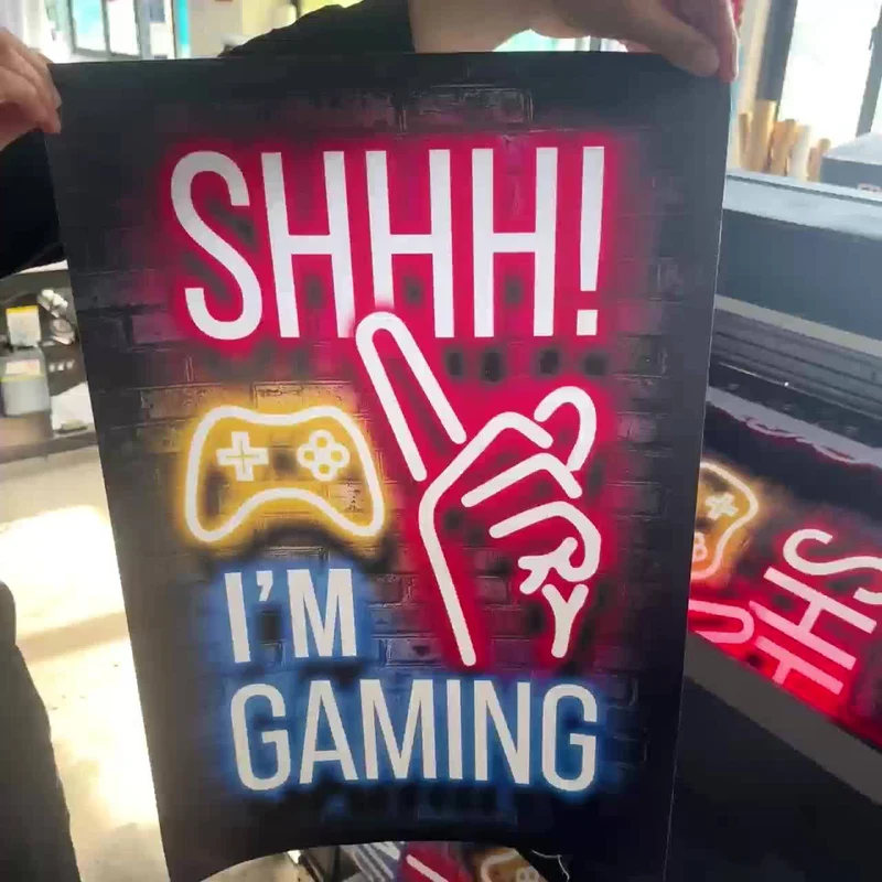 1 Neon-Spielposter – lebendiges Leinwandgemälde für E-Sportzimmer, Spielhalle und Jungenzimmer – perfekte Wanddekoration für Gamer