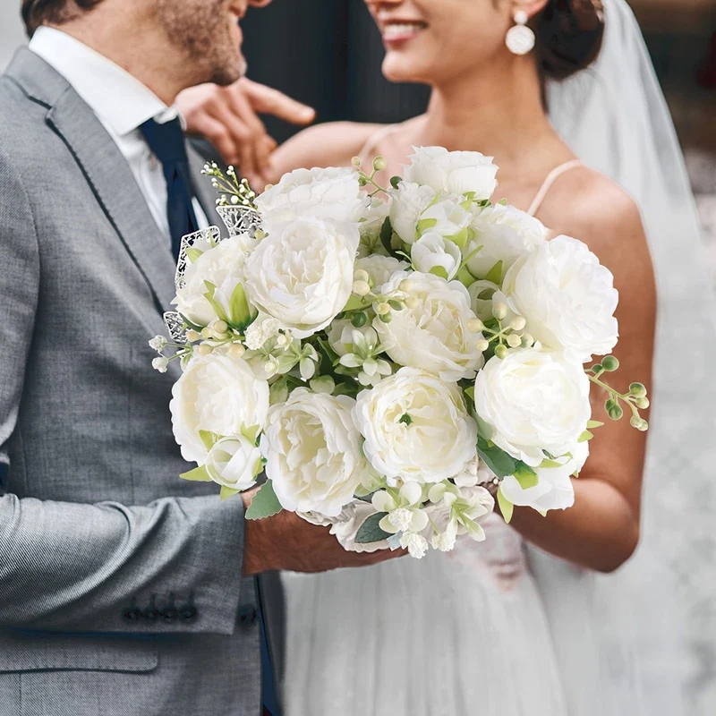 Hochwertiges künstliches Pfingstrosen-Blumenarrangement, 4 Stück, weiße Simulationsblumen für Zuhause, Schreibtisch, Hotel, Hochzeit, Tischdekoration, künstliche Kunststoffdekorationen für St. Patrick's Day und Ostern, ästhetische Raumdekoration