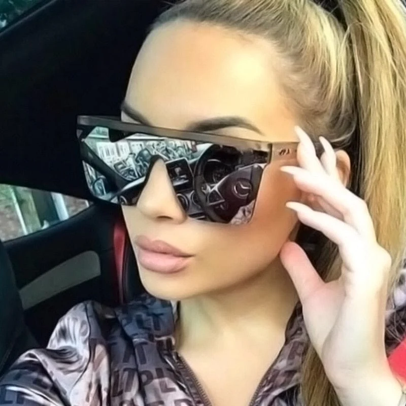 2022 Vintage Male Flat Top Sonnenbrille Männer Marke Black Square Shades UV400 Gradient Sonnenbrille für Frauen Cool One Piece Designer