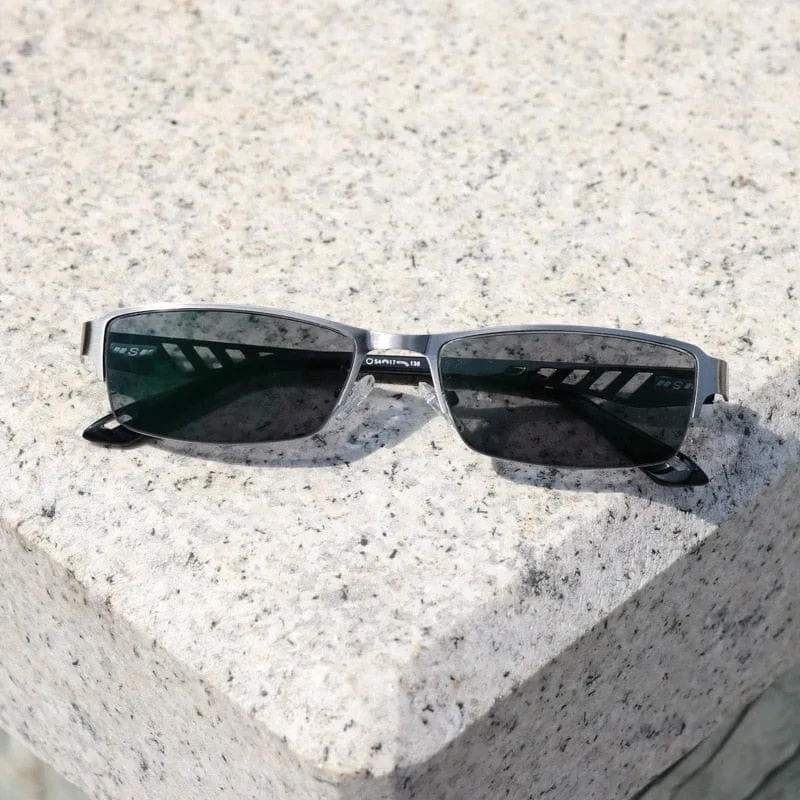 Transition Photochrome Lesebrille Herren UV400 Sonne Metallrahmen Optische Linse Farbwechsel Alterssichtbrille Dioptrie 1.0+4