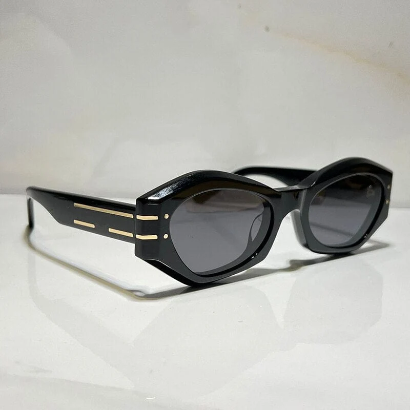 Damen-Sonnenbrille für den Sommer für Männer und Frauen, Signatur-B1U-Stil, Anti-Ultraviolett-Retro-Platte, Vollformat-Brille, Zufallsbox