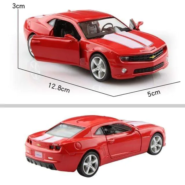 Geburtstagsgeschenk 1:36 Legierung Automodell Simulation Exquisite Druckguss Spielzeugfahrzeug RMZ Stadt Maserati Aston Martin Türen öffnen Pull Back