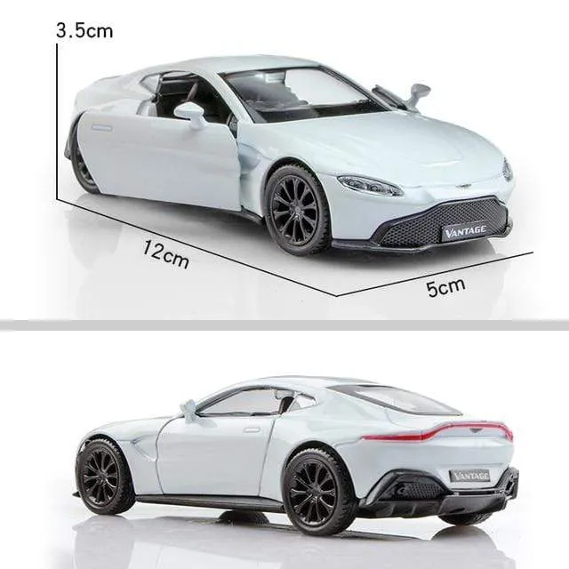 Geburtstagsgeschenk 1:36 Legierung Automodell Simulation Exquisite Druckguss Spielzeugfahrzeug RMZ Stadt Maserati Aston Martin Türen öffnen Pull Back