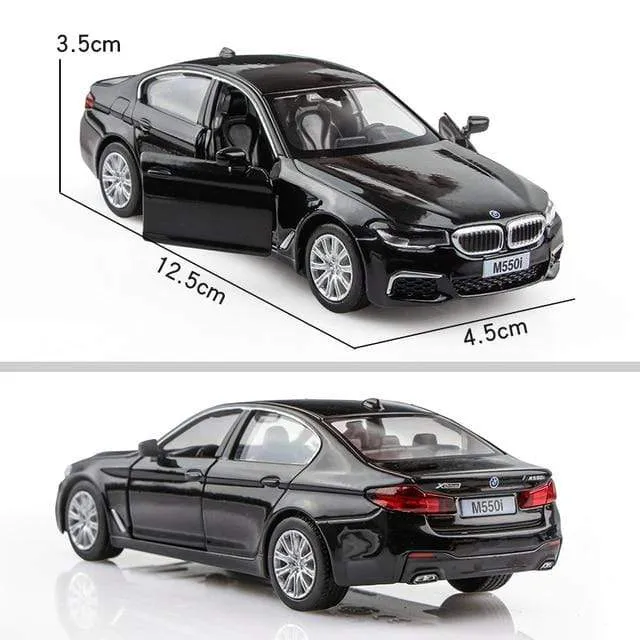 Geburtstagsgeschenk 1:36 Legierung Automodell Simulation Exquisite Druckguss Spielzeugfahrzeug RMZ Stadt Maserati Aston Martin Türen öffnen Pull Back