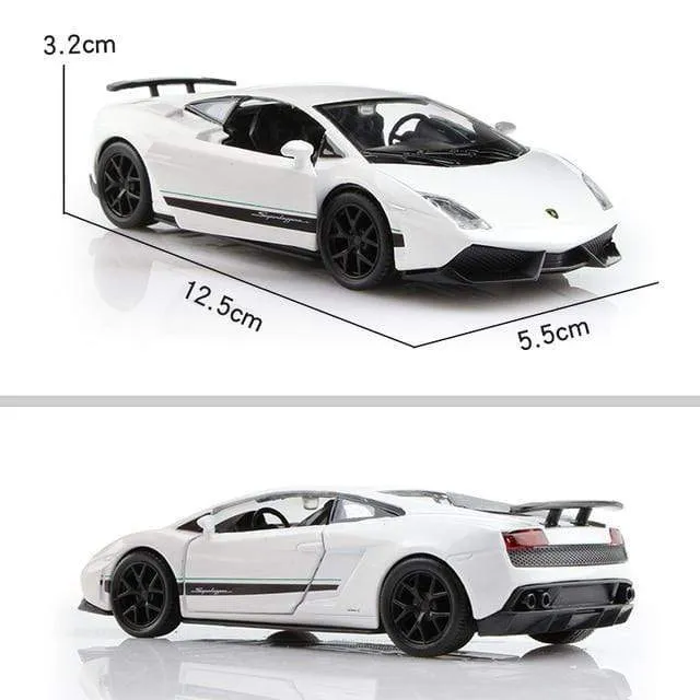 Geburtstagsgeschenk 1:36 Legierung Automodell Simulation Exquisite Druckguss Spielzeugfahrzeug RMZ Stadt Maserati Aston Martin Türen öffnen Pull Back