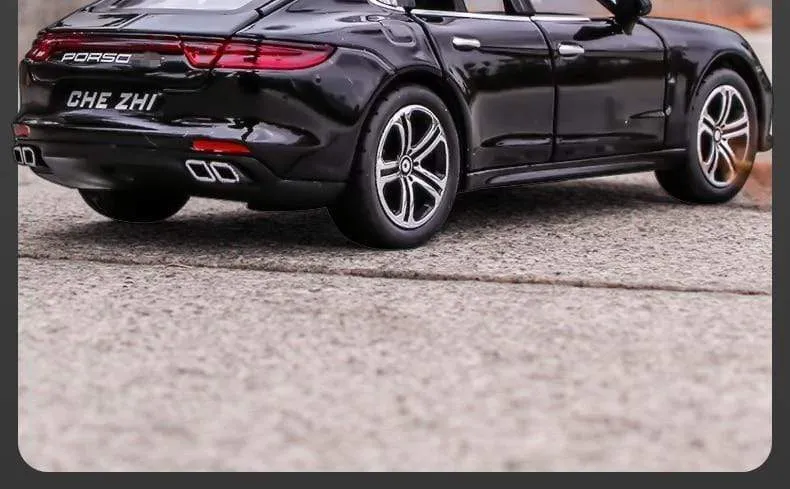 1:32 Porsche Panamera Coupé Automodell aus Legierung, Druckguss-Spielzeugfahrzeuge, Automodell aus Metall, Simulation, Sound-/Lichtsammlung, Kindergeschenk