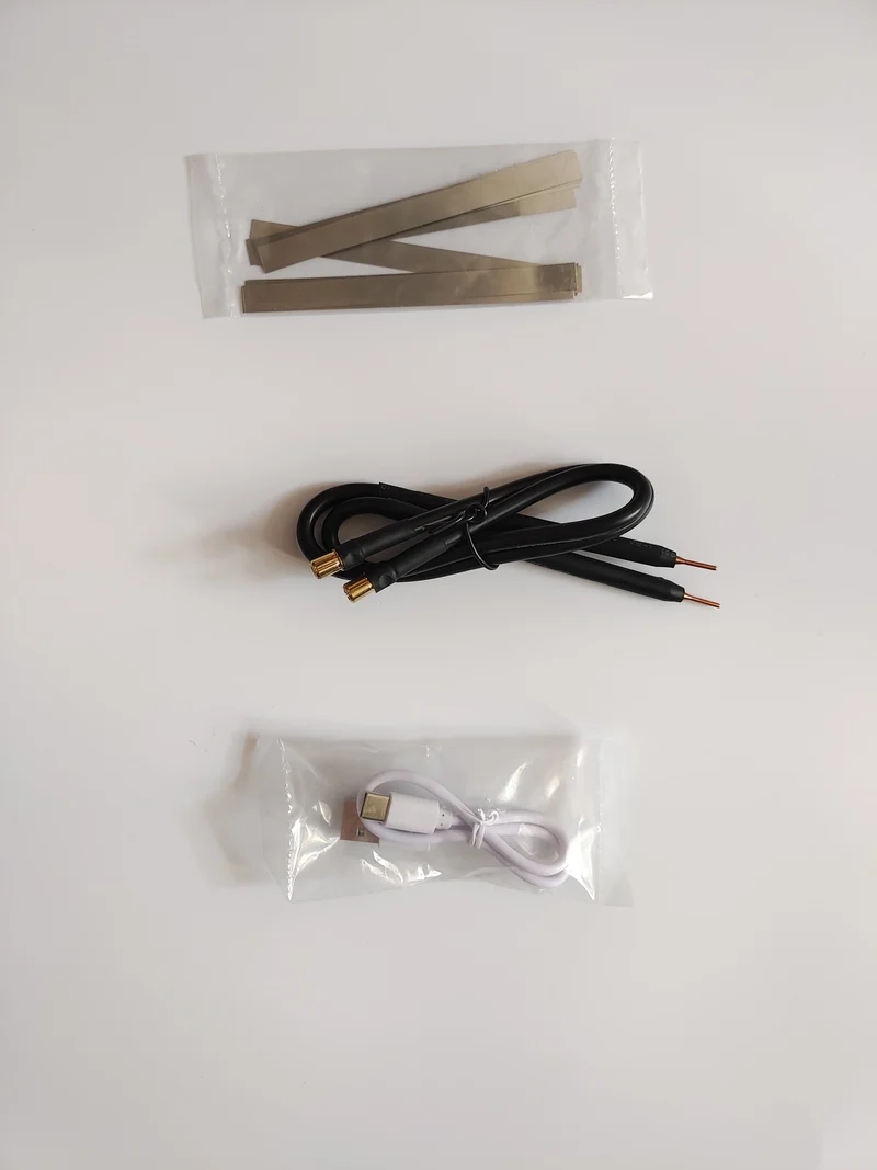 DIY-Punktschweißgerät Tragbares Mini-Punktschweißgerät mit Schnellwechselstift Nickelplatte 18650 Akku-Punktschweißgerät