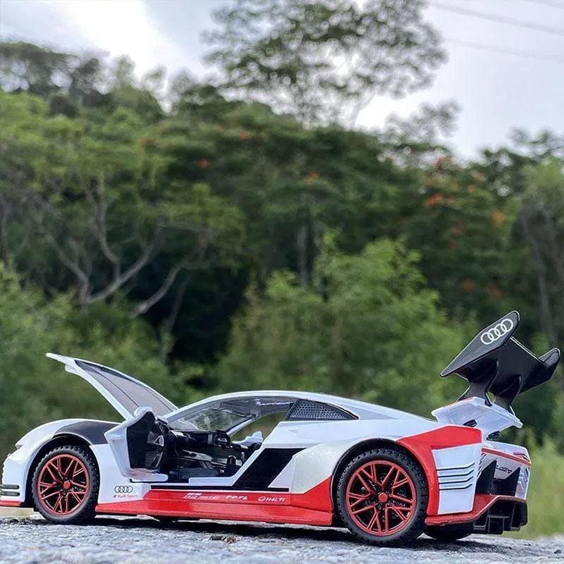 1:32 Audi GT Le Mans Sport-Rennwagen, Legierungsauto, Druckguss- und Spielzeugfahrzeuge, Metallspielzeugautomodell, hochsimulierte Sammlung, Kinderspielzeug