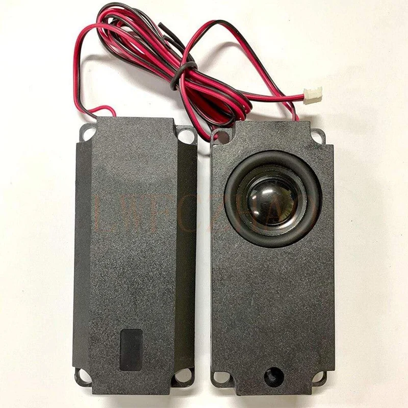 Neu: Ein Paar universeller kleiner Hornlautsprecherverstärker mit 8 Ohm und 5 Watt sowie ein 4-poliges Anschlusskabel für das Controller-Treiber-Motherboard